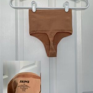 Skims shapewear thong